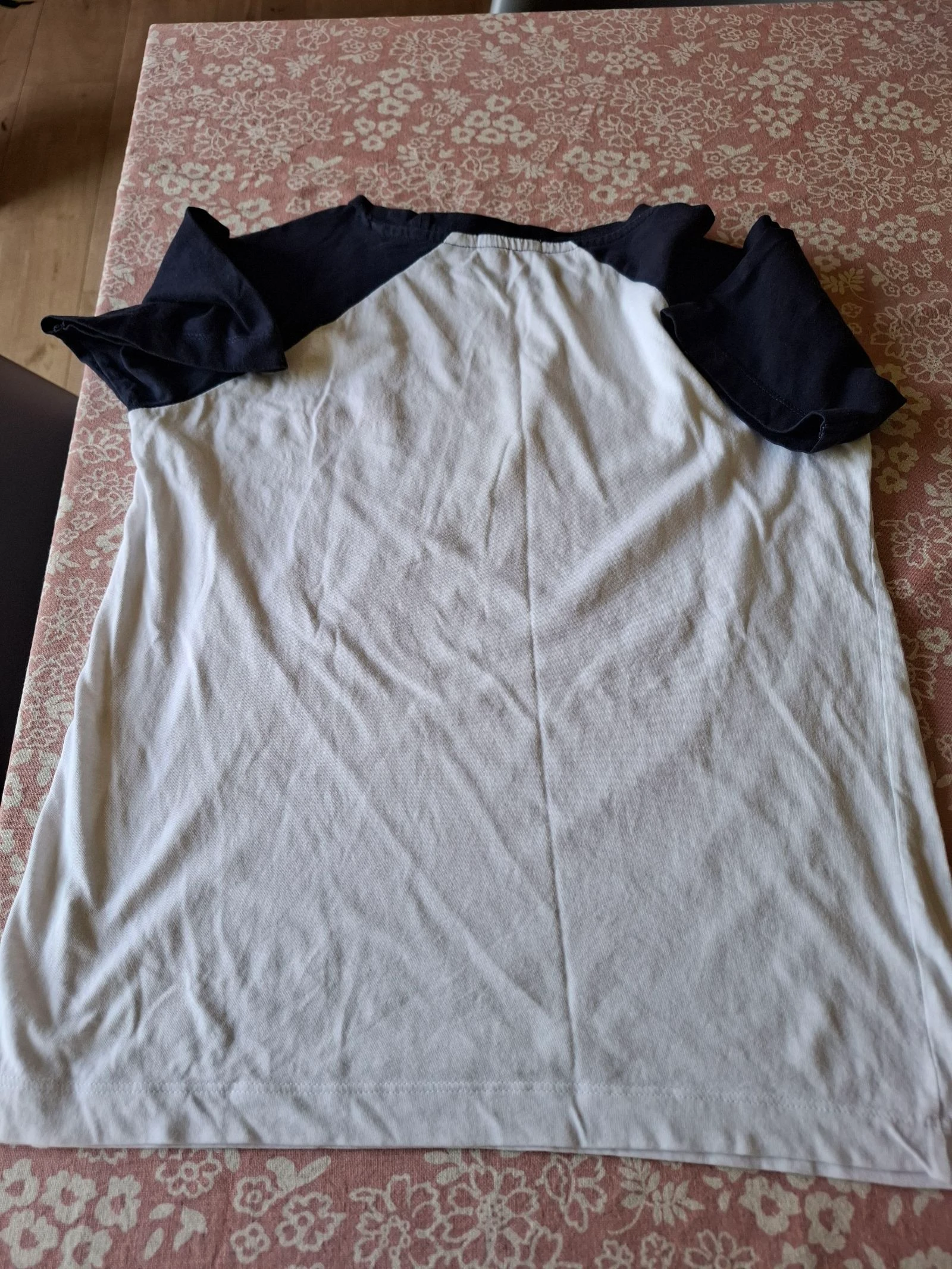 Set katoenen T-shirts zorgvuldig verzonden schoon snel – photo 4